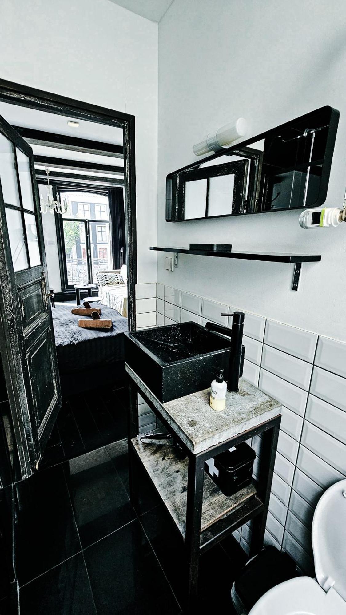 The Black Beauty Private Studio With Canal View From 1799 Amsterdam Luaran gambar
